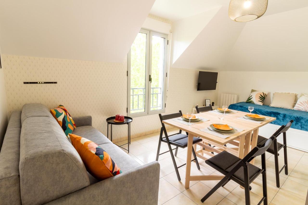 Le Bienvenue Apartment Bussy-Saint-Georges Luaran gambar