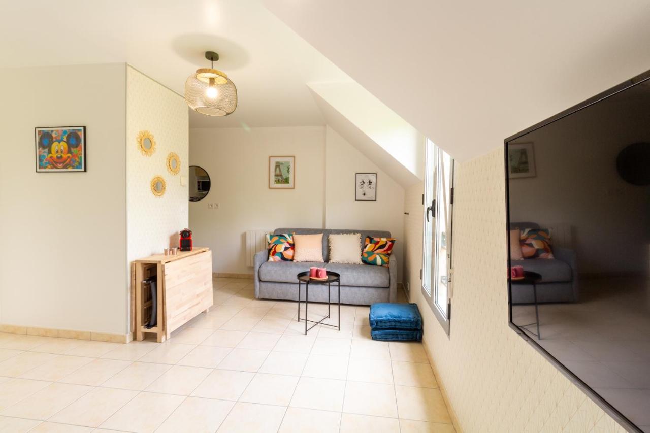 Le Bienvenue Apartment Bussy-Saint-Georges Luaran gambar
